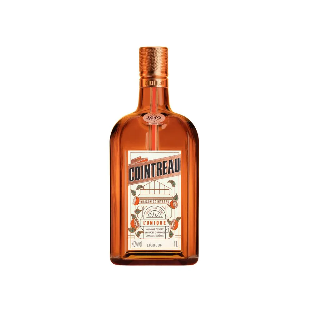 Cointreau l'unique — Versatile. Aromatic. The ideal cocktail base.