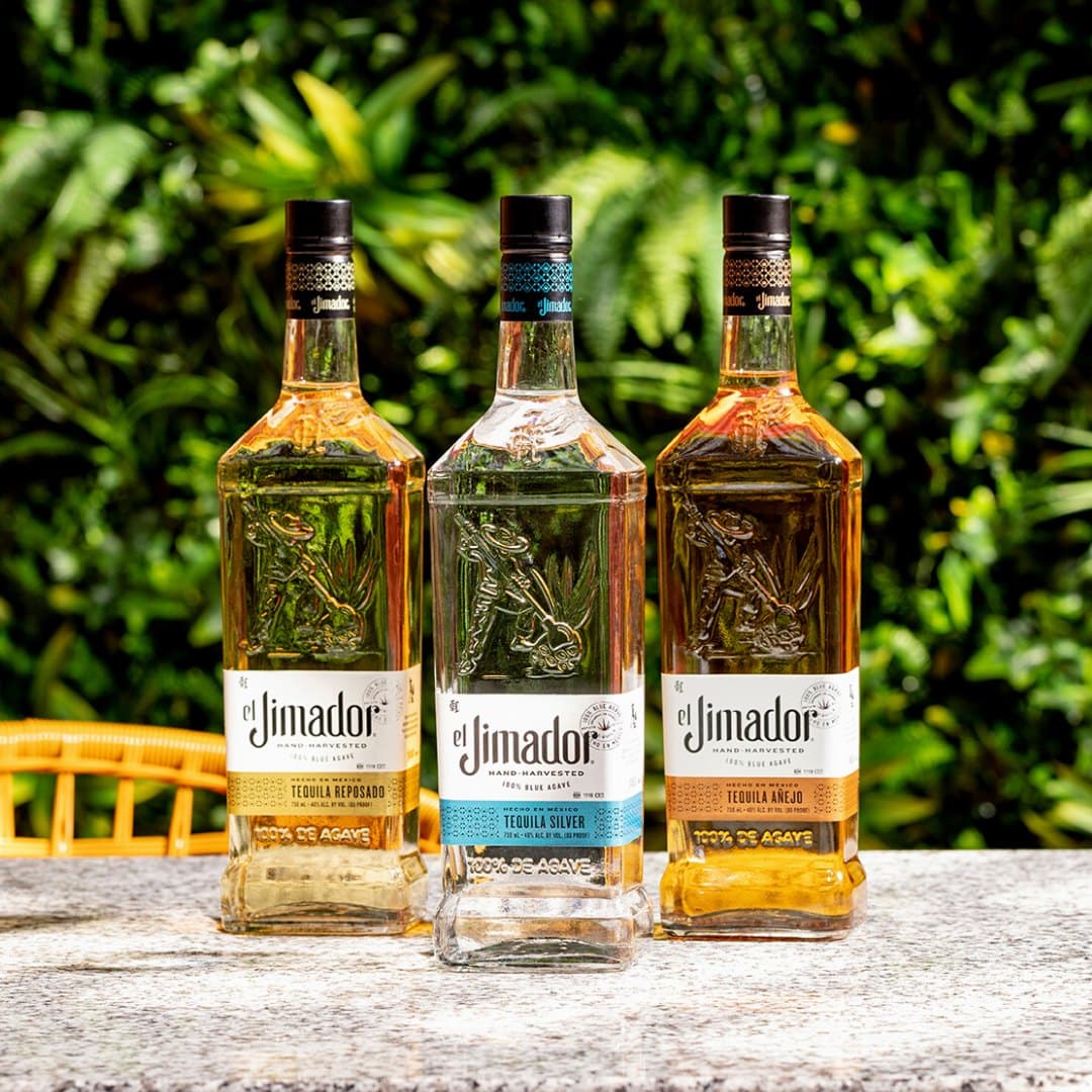 El Jimador — Premium 100% Blue Weber agave tequila crafted by Casa Herradura, using traditional Mexican production methods, hand-harvested agave, and double distillation to deliver an authentic, approachable, and balanced flavor.