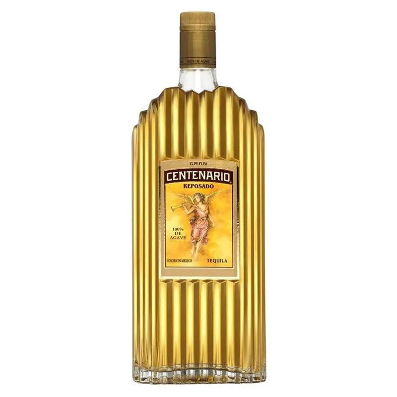 Gran Centenario Reposado — Crafted from carefully selected Blue Weber agave and rested in new American oak casks, offers a rich and balanced profile where cooked agave intertwines with fruit notes, vanilla, toasted almonds, and soft spices. An elegant tequila perfect for sipping neat or elevating premium cocktails.