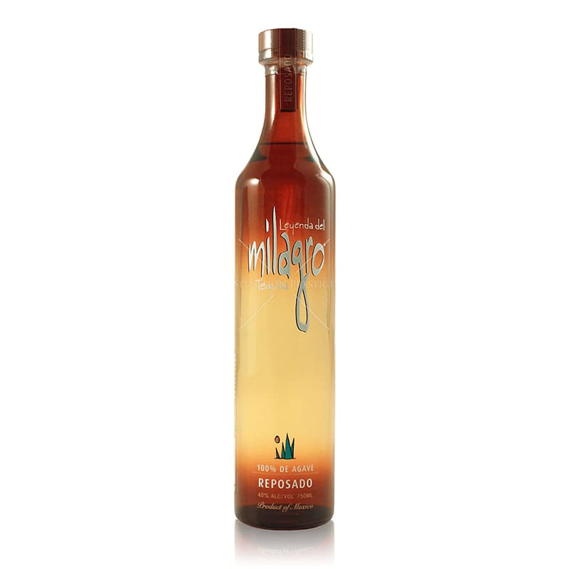 Milagro Reposado — Rested for four months in American oak barrels, Milagro Reposado develops a smooth and flavorful profile combining warm caramel, vanilla, and ripe peach with delicate spices and a hint of black pepper. An elegant tequila perfect for sipping neat, over ice, or in premium cocktails.